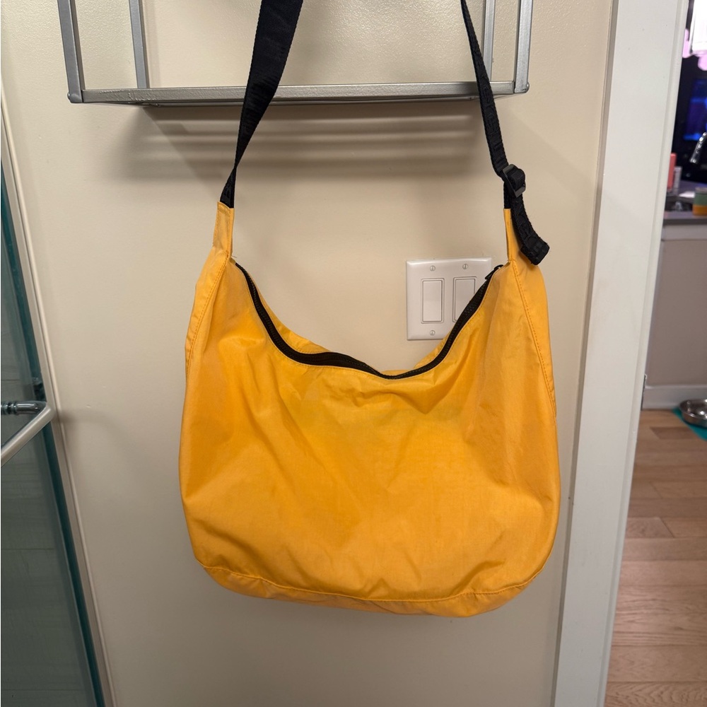 Baggu Large Crescent Bag - Mango